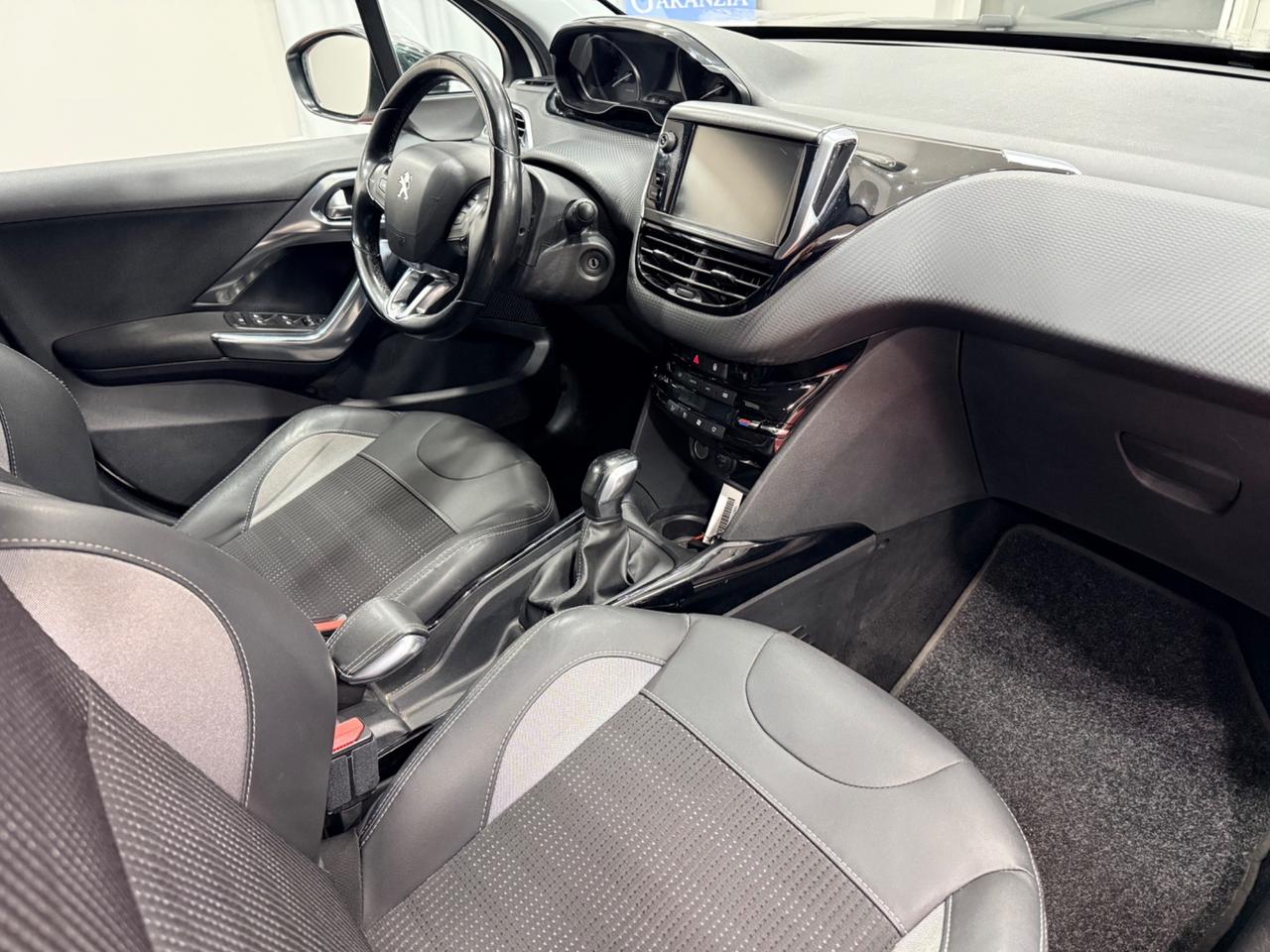 Peugeot 2008 OK NEOPATENTATI