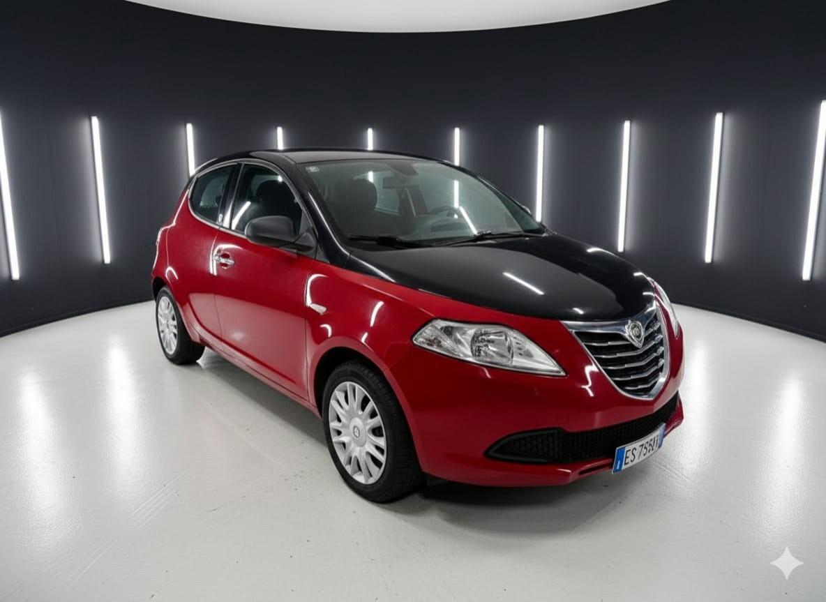 Lancia Ypsilon 1.2 69 CV 5 porte GPL Ecochic Gold