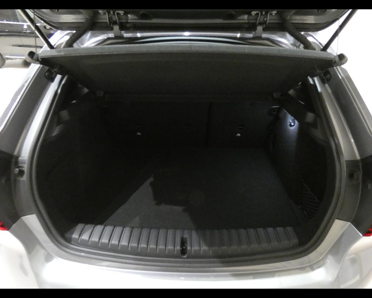 BMW Serie 1 (F40) - 118d 5p. Msport