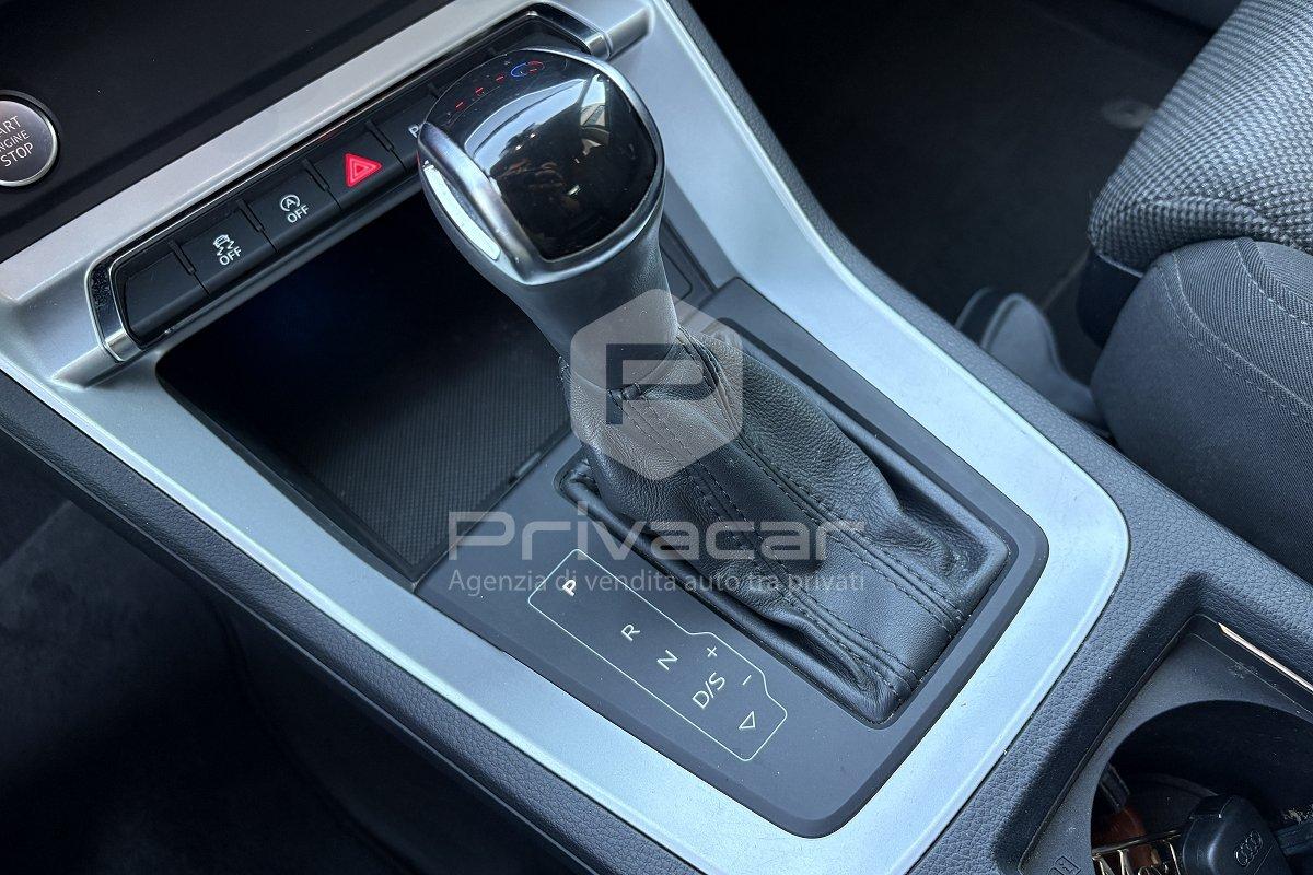 AUDI Q3 35 TDI S tronic S line edition