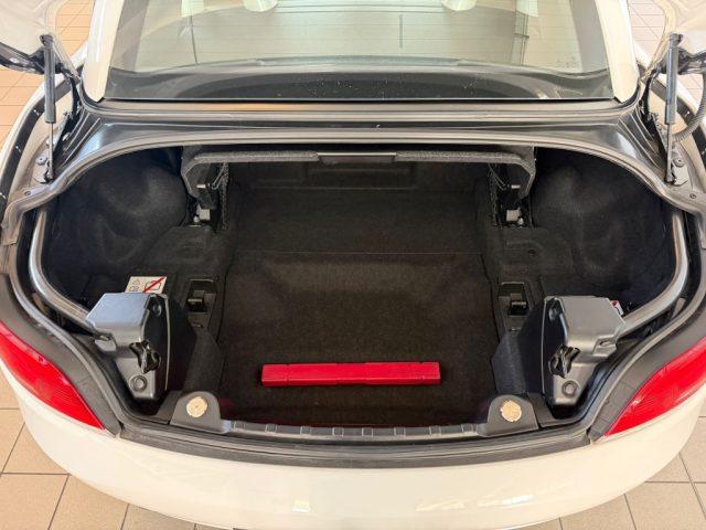 BMW Z4 sDrive20i //BELL1SS1MA//