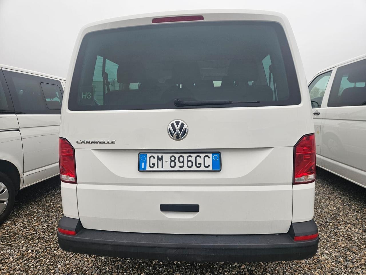 Volkswagen Caravelle 2.0 TDI 9P con IVA esposta