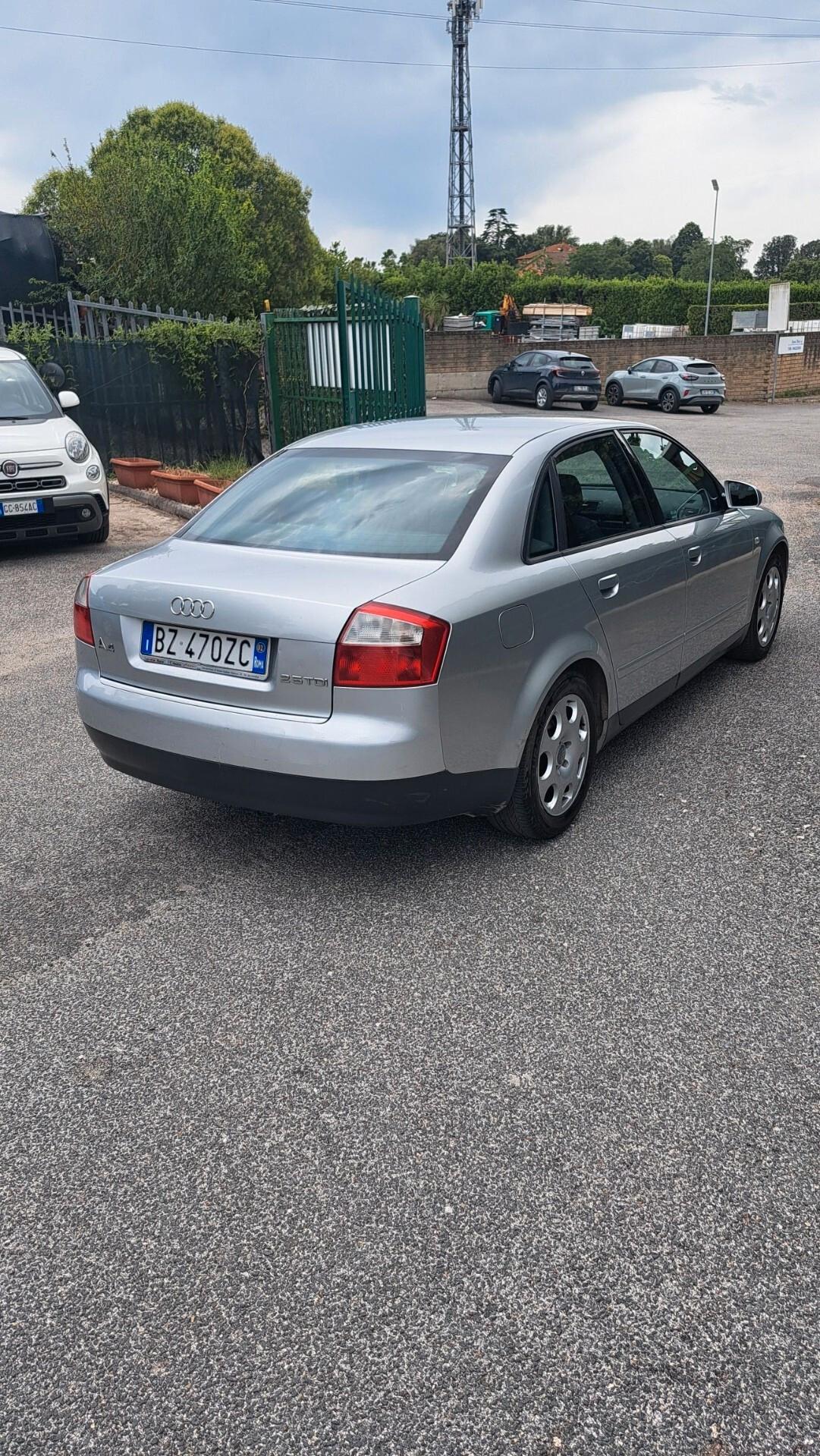 Audi A4 2.5 V6 TDI