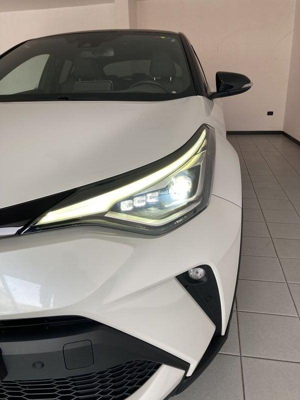 Toyota C-HR 1.8 Hybrid E-CVT Lounge