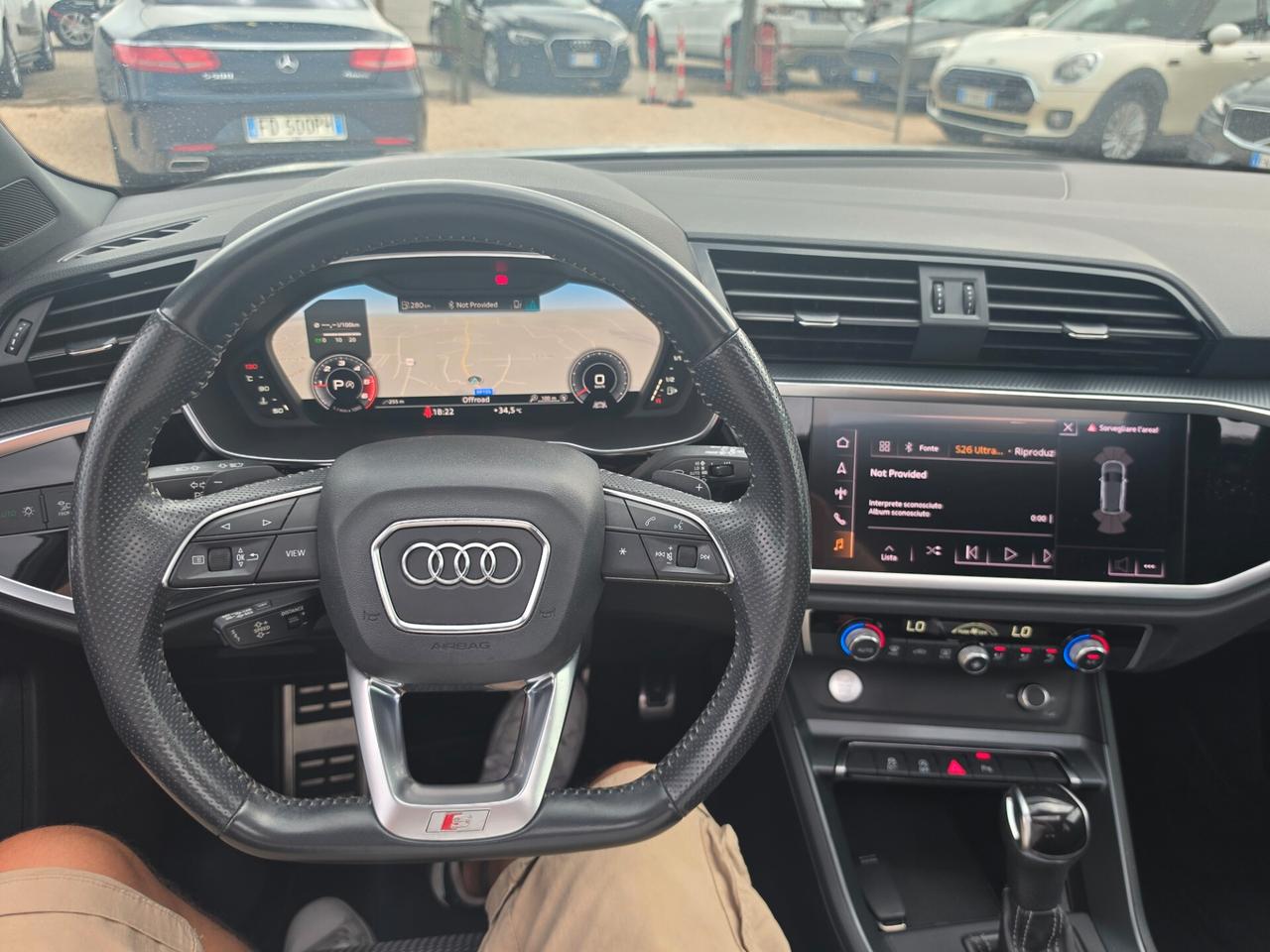 Audi Q3 2.0 TDI 150 CV S tronic line Edition