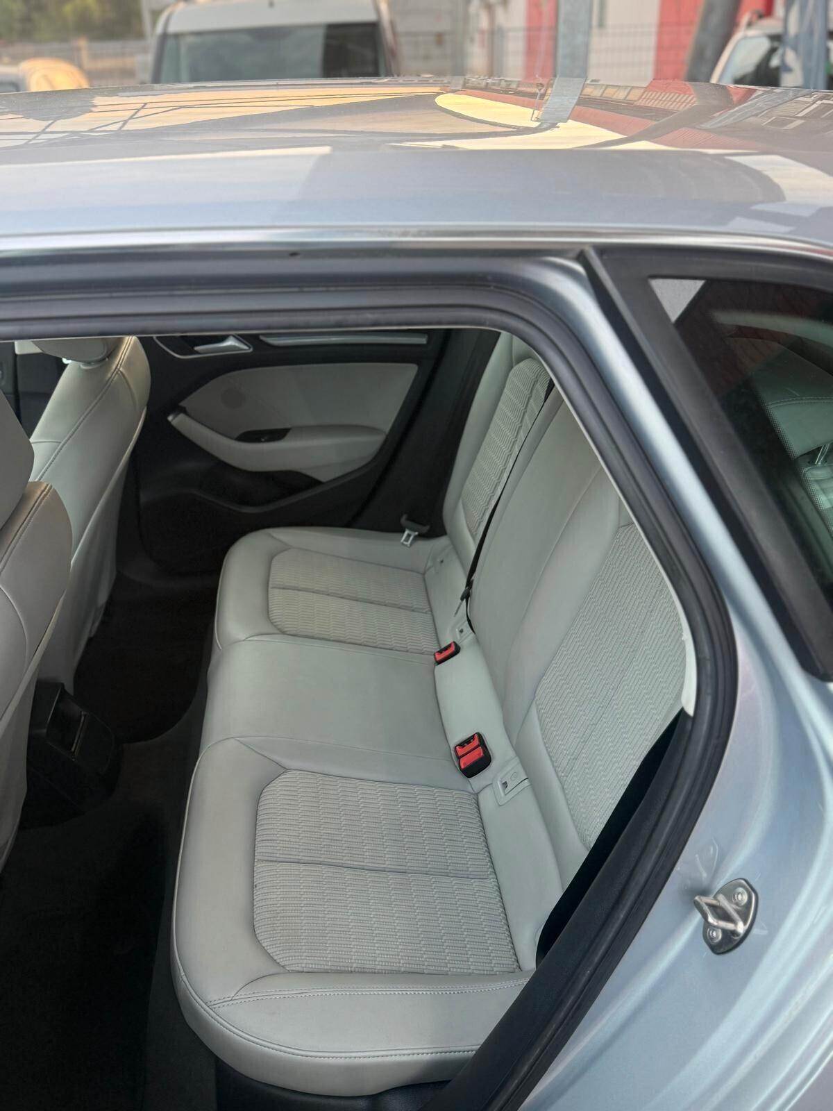 Audi A3 2.0 TDI 184 CV clean diesel quattro S tronic Ambiente