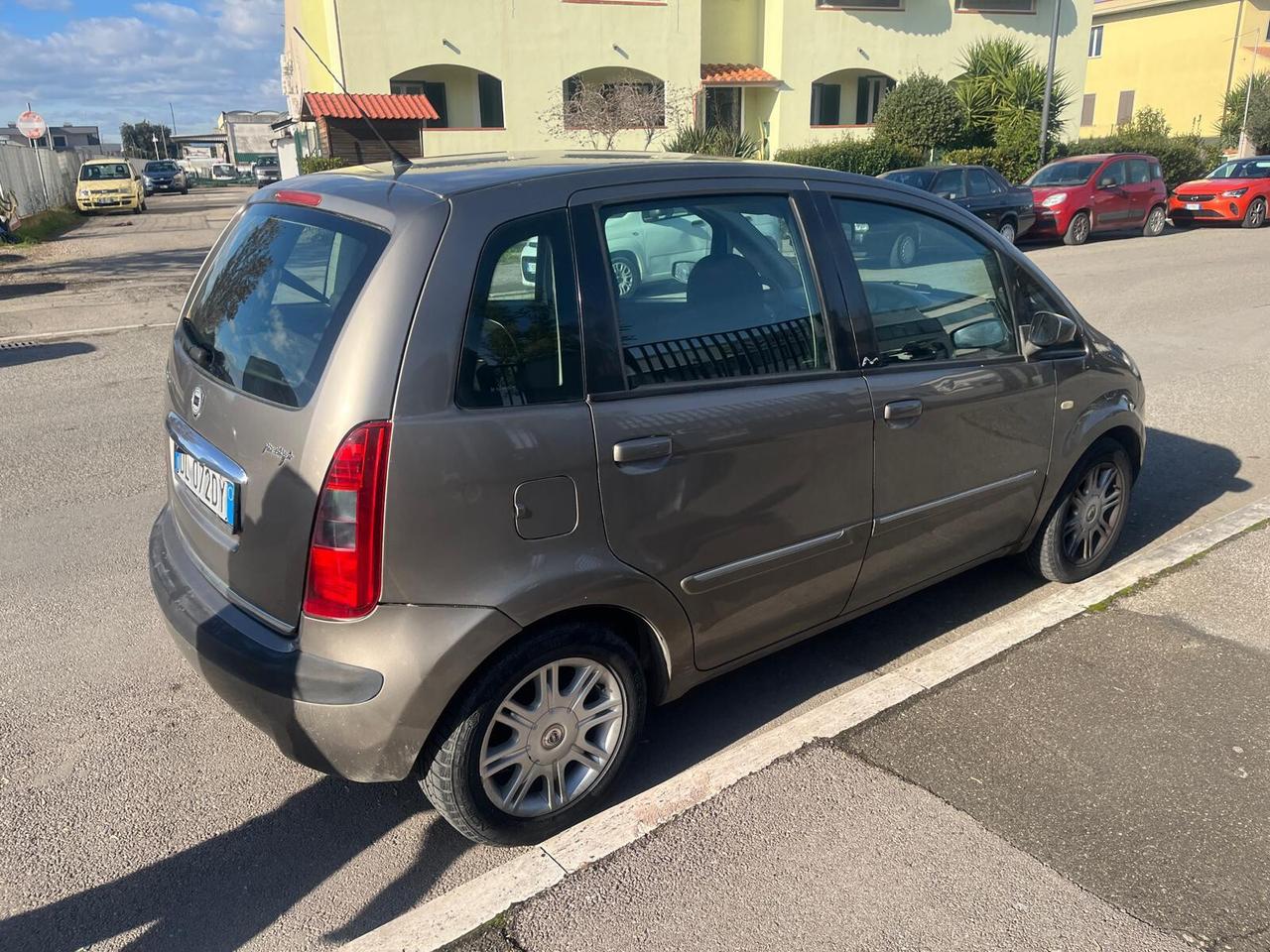 Lancia MUSA 1.3 Multijet 16V 90 CV Oro