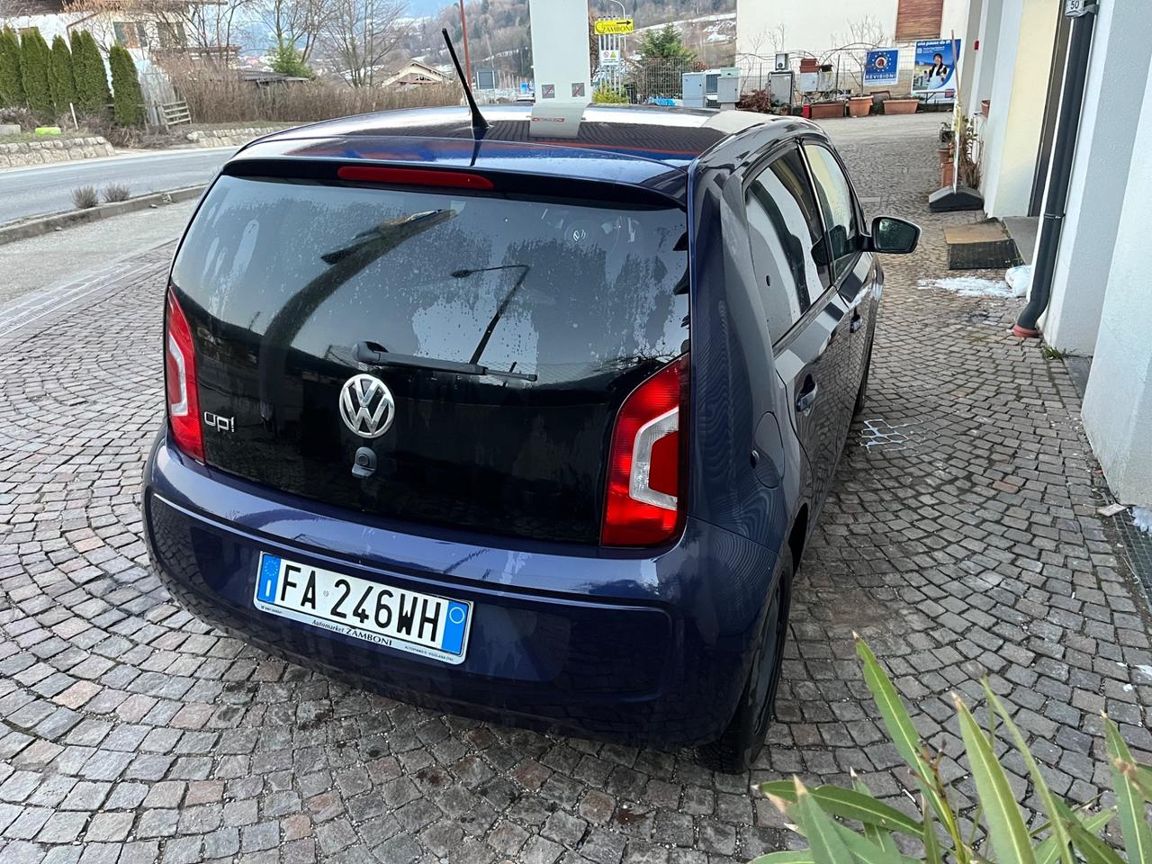 Volkswagen up! 1.0 5p. club