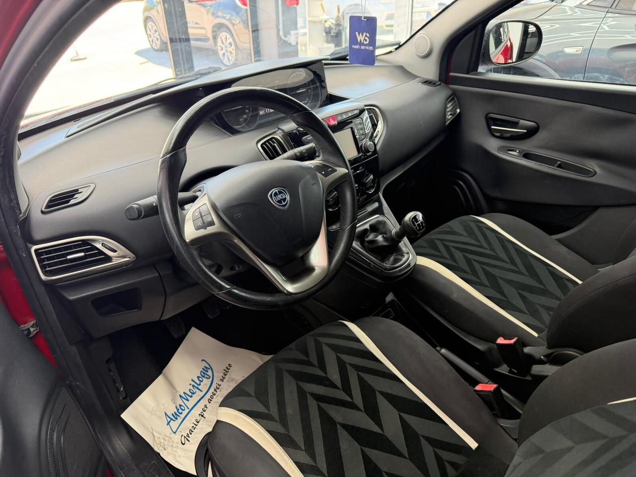 Lancia Ypsilon 1.3 MJT 16V 95 CV 5 porte S&S Gold