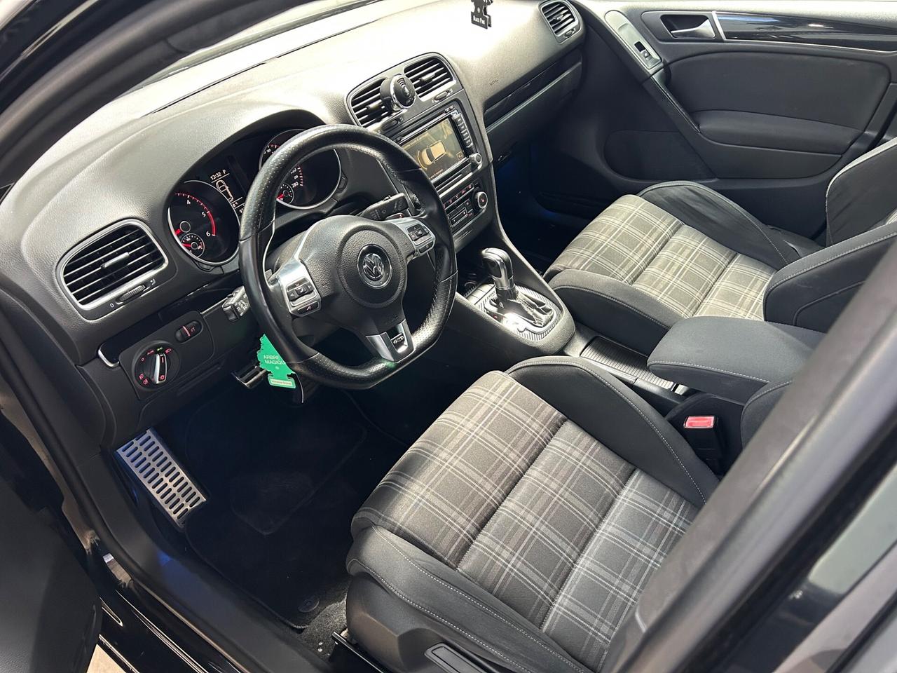 Volkswagen Golf GDI