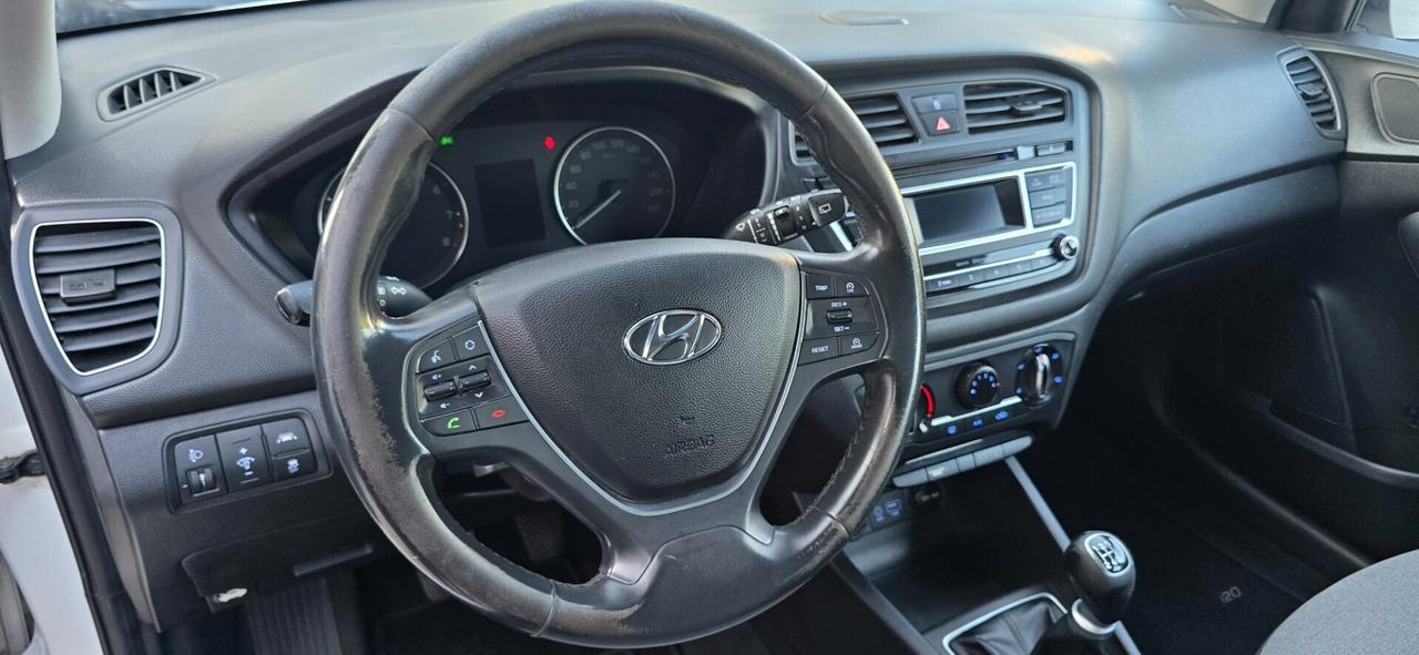 Hyundai i20 1.2 84 CV 5 porte euro 6