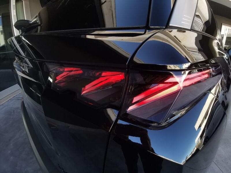 Peugeot 5008 Hybrid 145 e-DCS6 GT