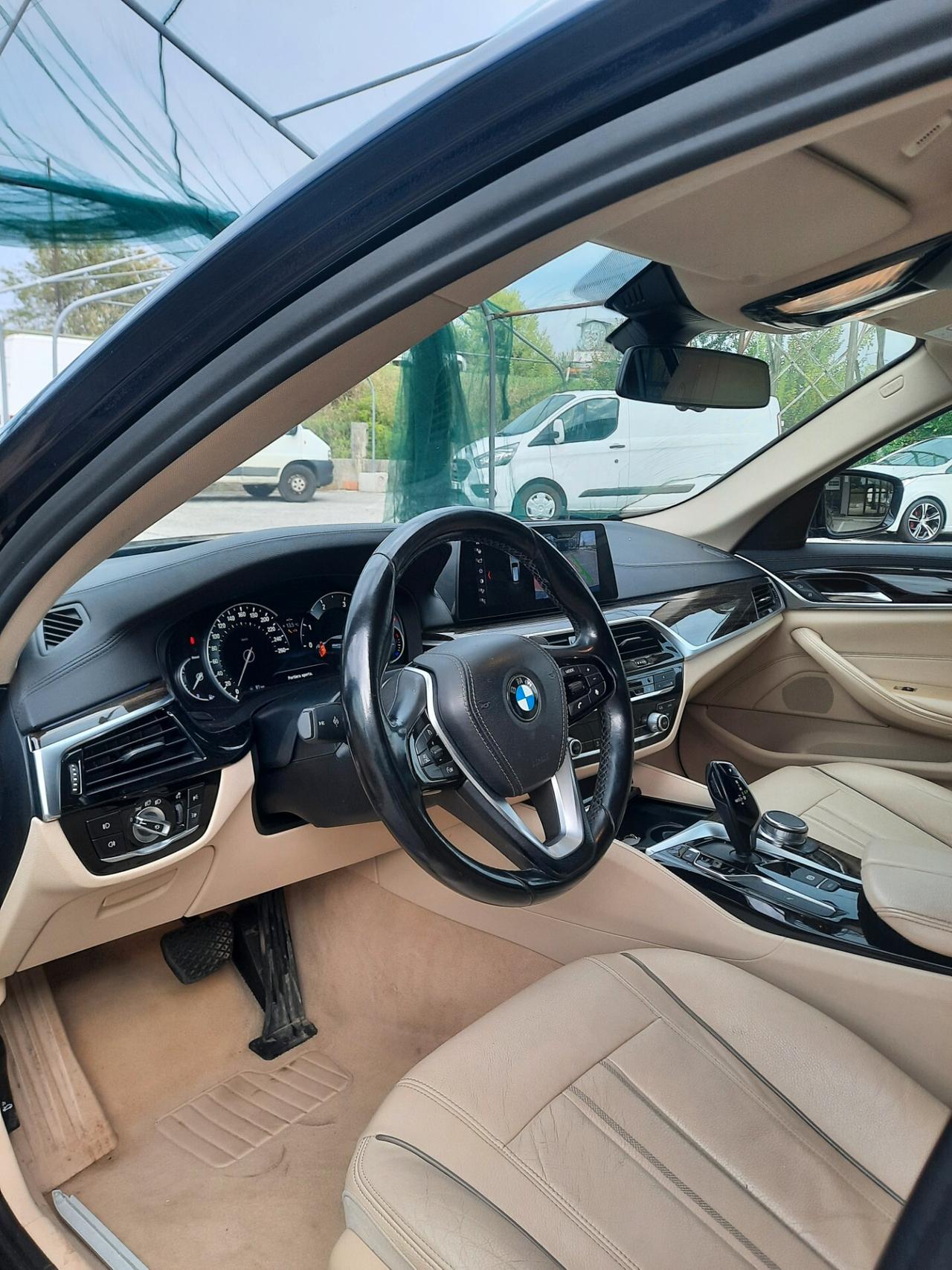 Bmw 520 520d xDrive Touring Luxury