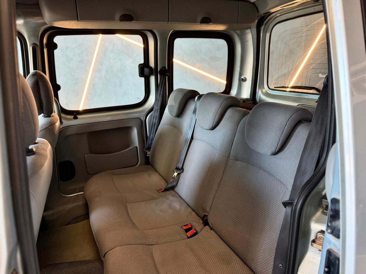 Renault Kangoo 1.2 16V cat 5 porte Privilège