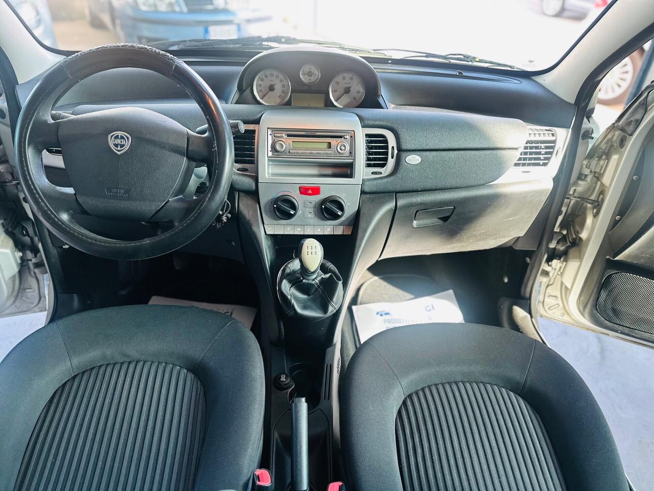 Lancia Ypsilon 1.4 Platino Ecochic GPL