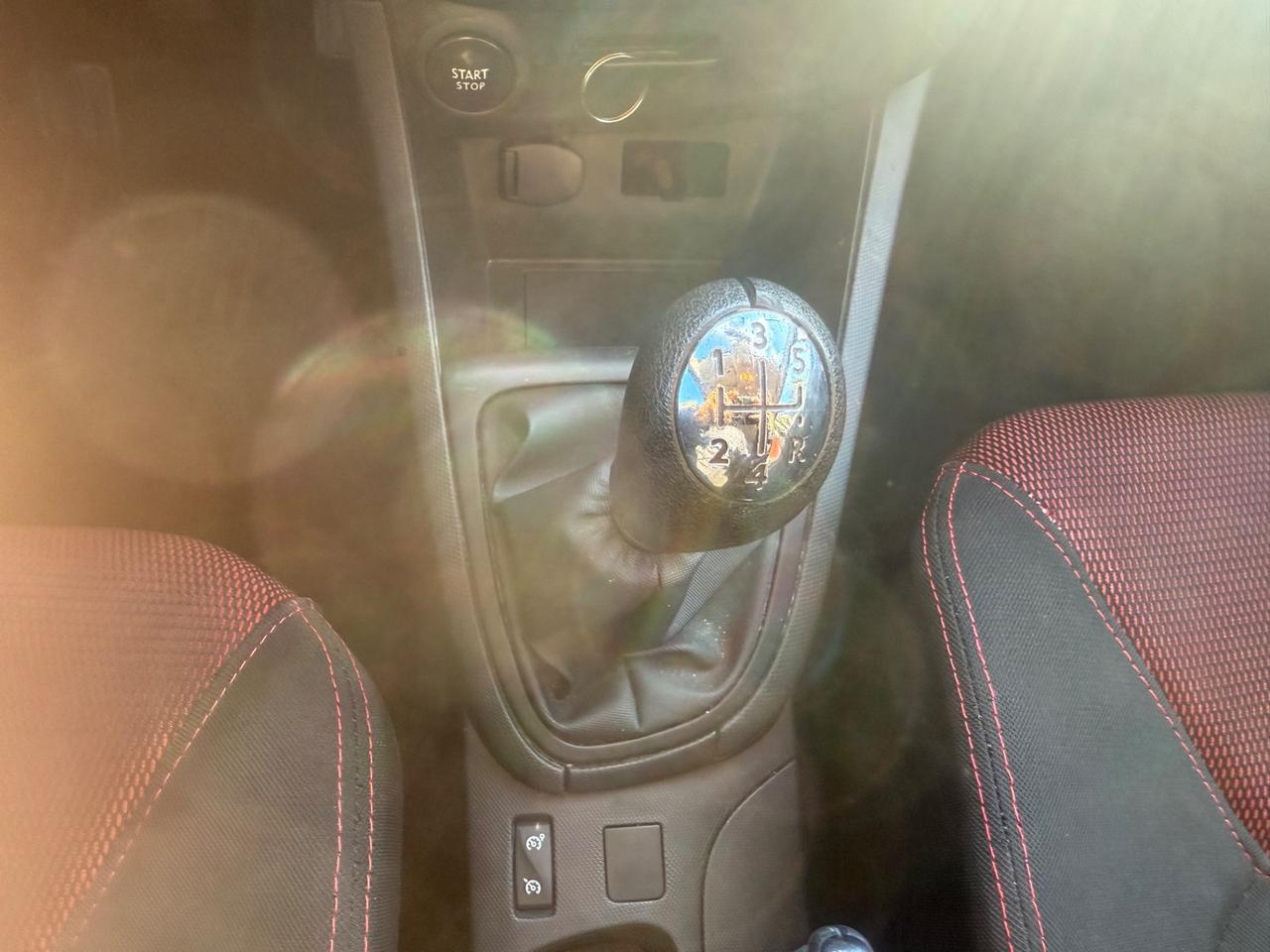 Renault Clio 1.2 16V 5 porte Live!