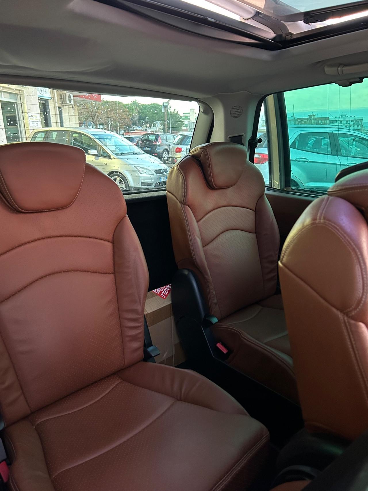 Lancia Phedra 2.2 MJT Limited Edition