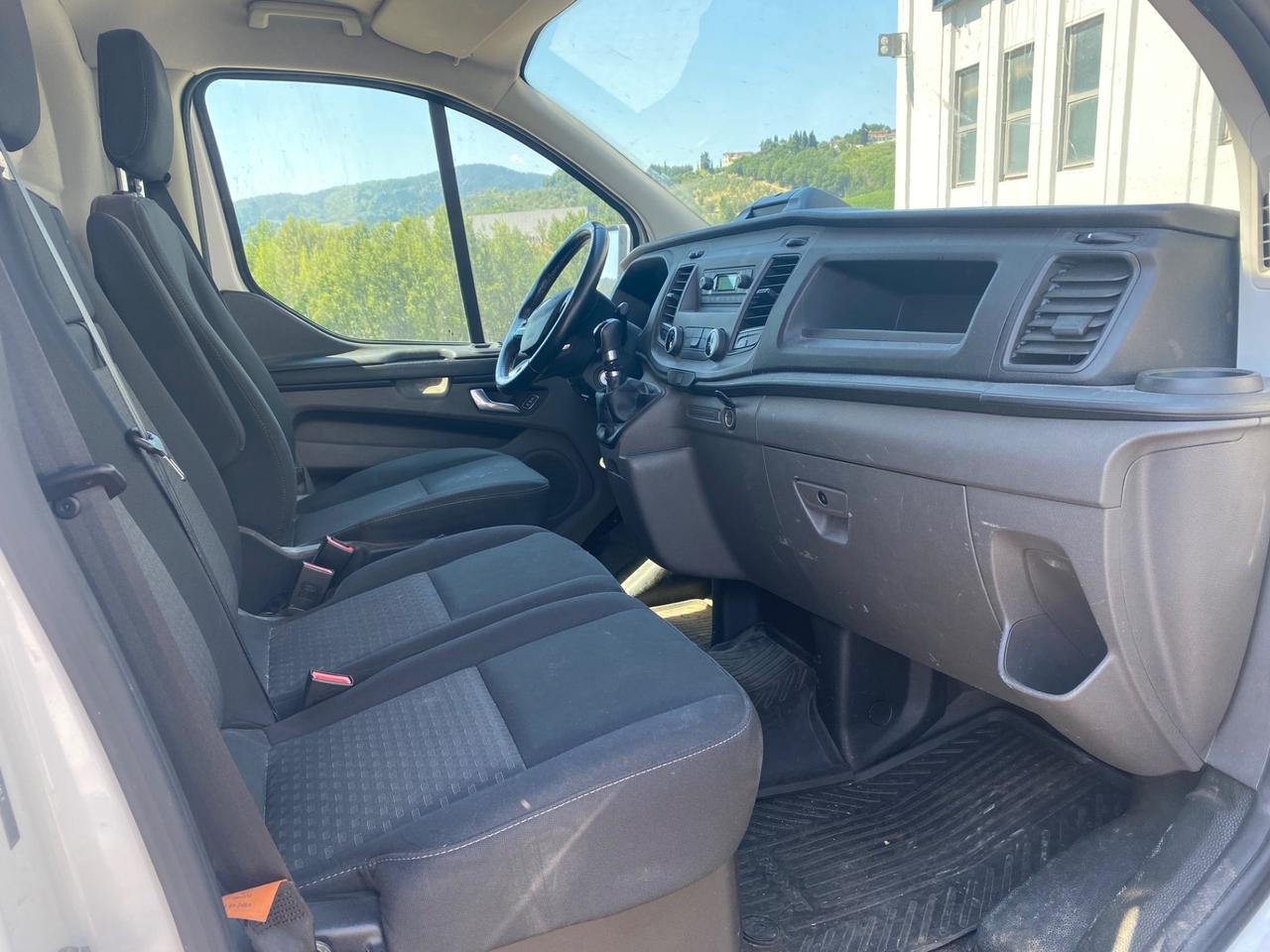 Ford Transit custum ibrido disel