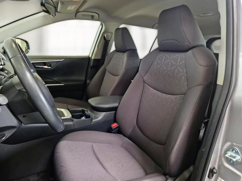 TOYOTA RAV 4 2.5 HV 178cv E-CVT Business 2WD