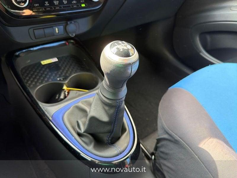 Toyota Aygo X 1.0B (72 CV) Lounge
