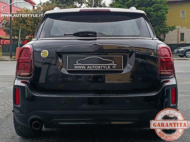 MINI Countryman Cooper SE 1.5 ALL4 STEPTRONIC Essential