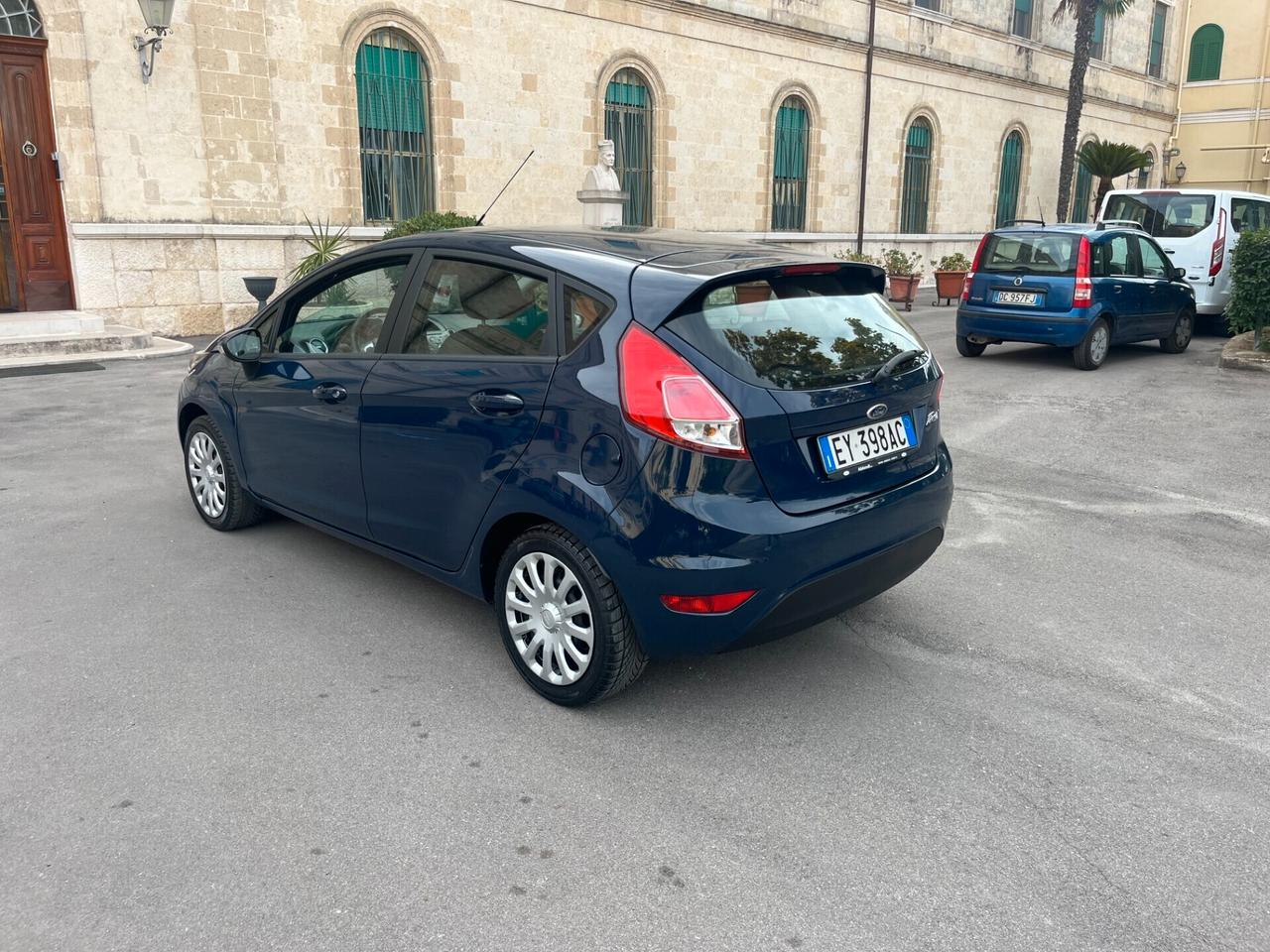 Ford Fiesta 1.2 60CV 5 porte UsatoSicuro