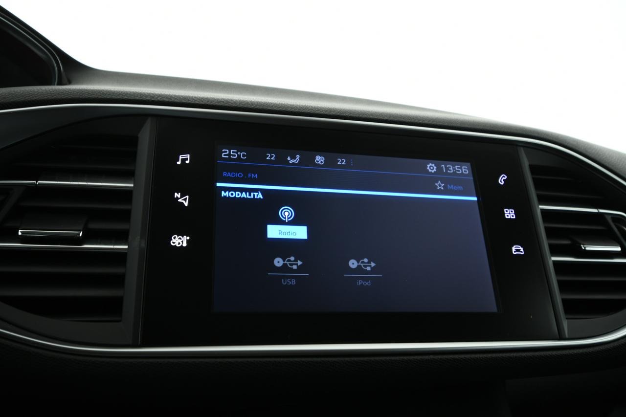 PEUGEOT 308 5p 1.5 bluehdi Business s&s 130cv NEOPATENTATI+APP CONNECT