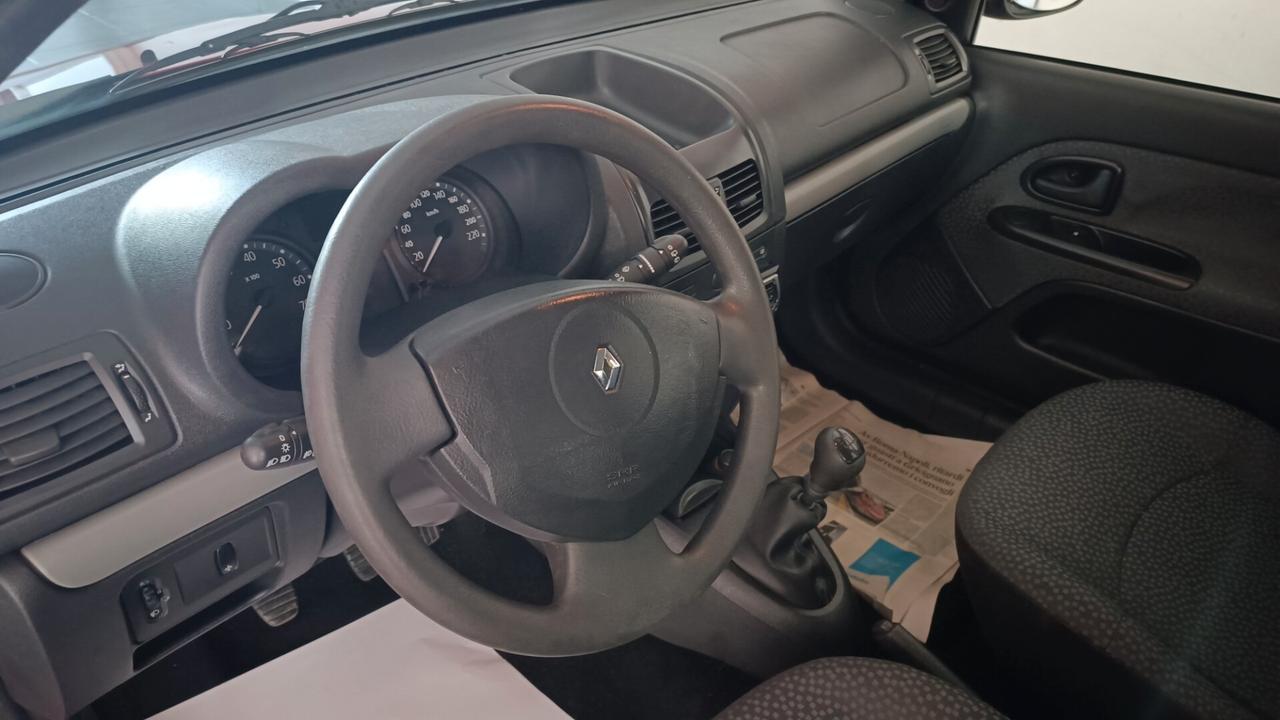 Renault Clio Storia 1.2 5 porte GPL Confort