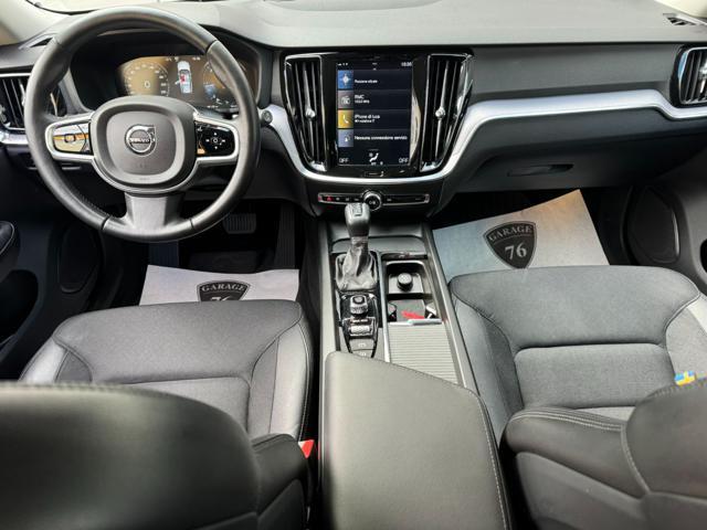 VOLVO V60 Cross Country D4 AWD Geartronic Business Plus