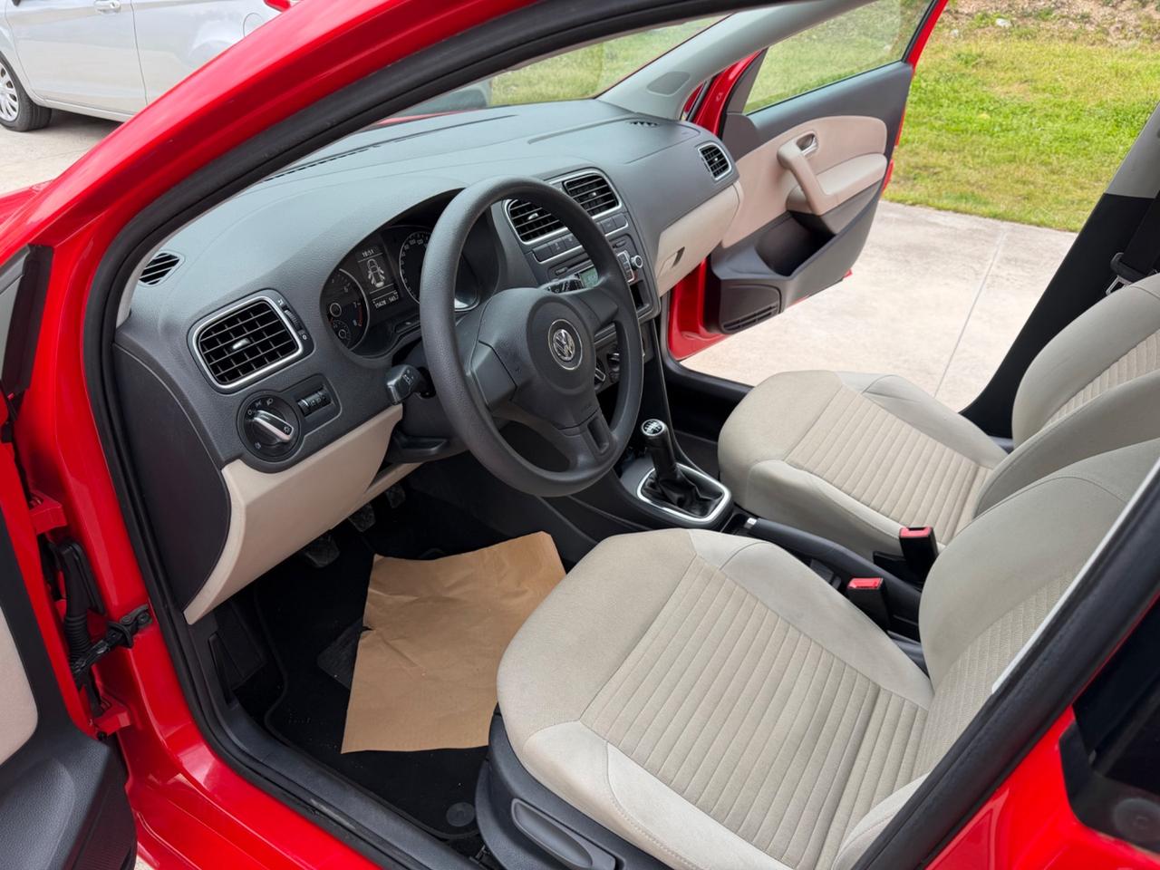 Volkswagen Polo 1.6 5 porte Highline BiFuel