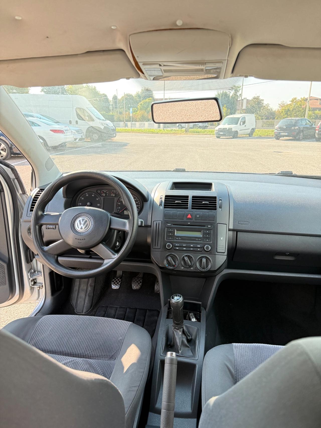 Volkswagen Polo 1.2/60CV 5p. Trendline