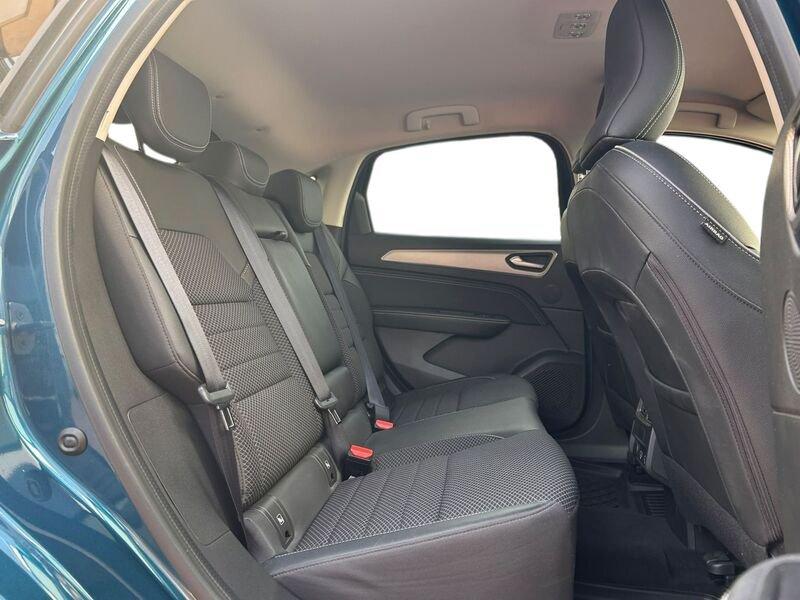 Renault Arkana E-Tech 1.6 E-Tech Full Hybrid 145 CV Intens