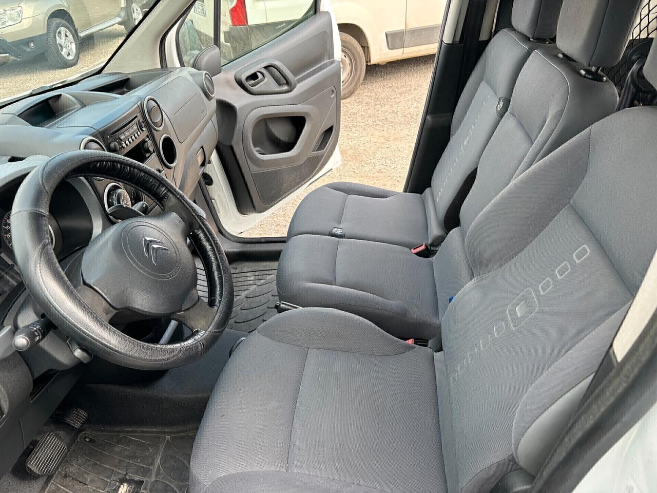 Citroen Berlingo 1.6 HDi AUTOMATICO 3 POSTI - 2013