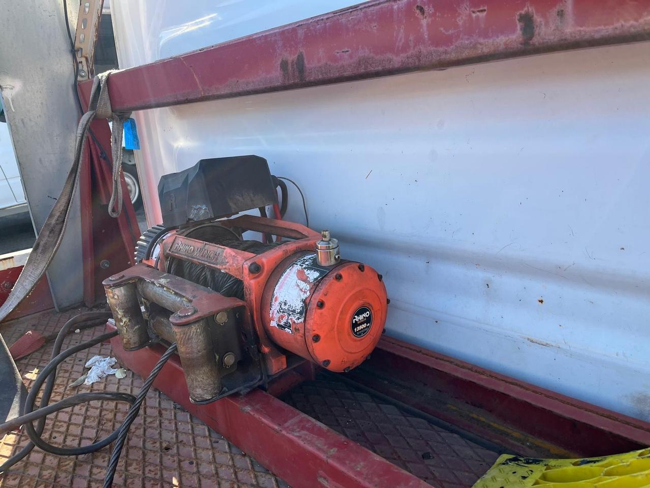 Iveco 50C13 2.8 carro attrezzi “pat.B”-2000