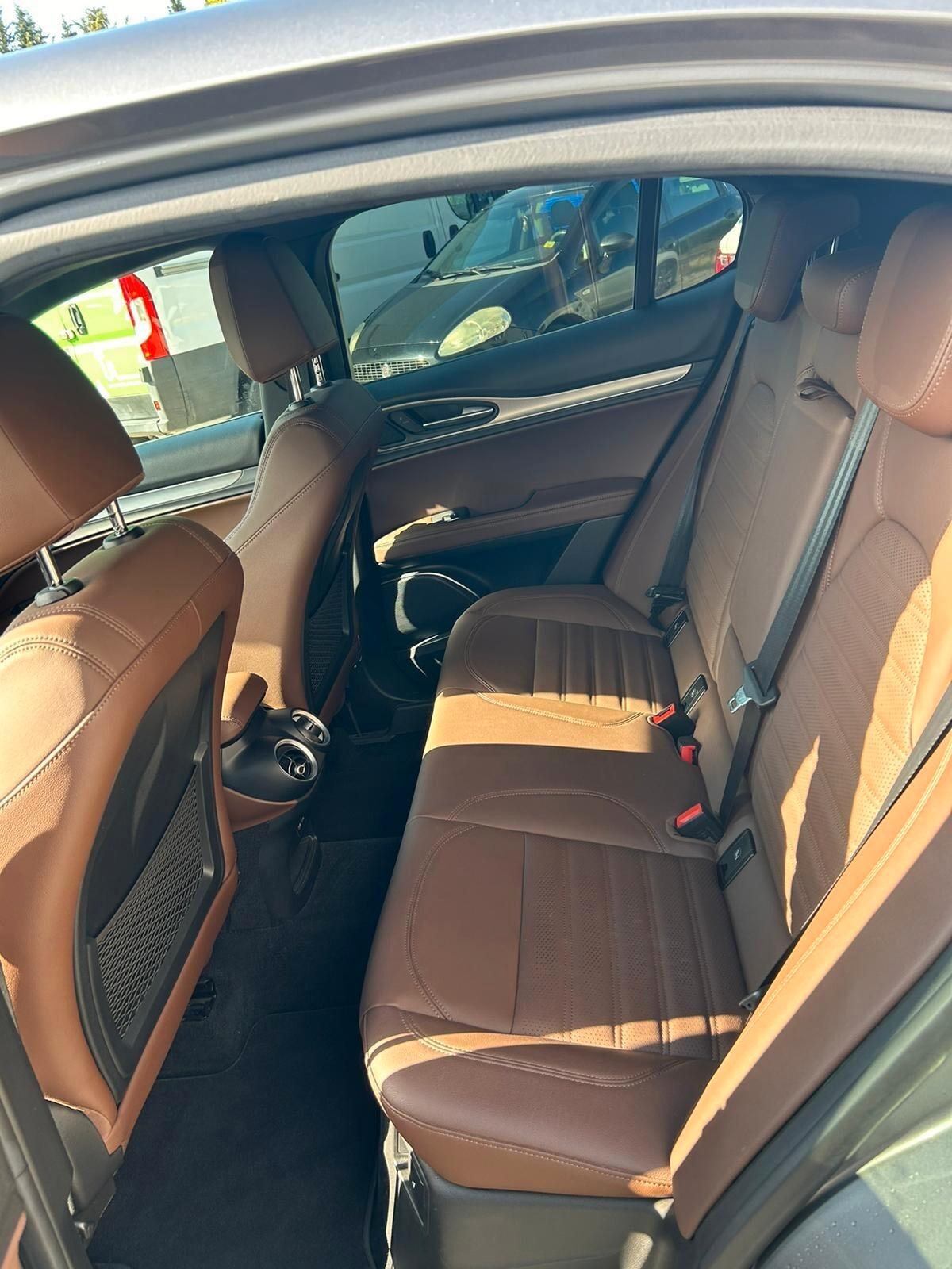 Alfa Romeo Stelvio 2.2 Td 210 cv AT8 Q4 Veloce