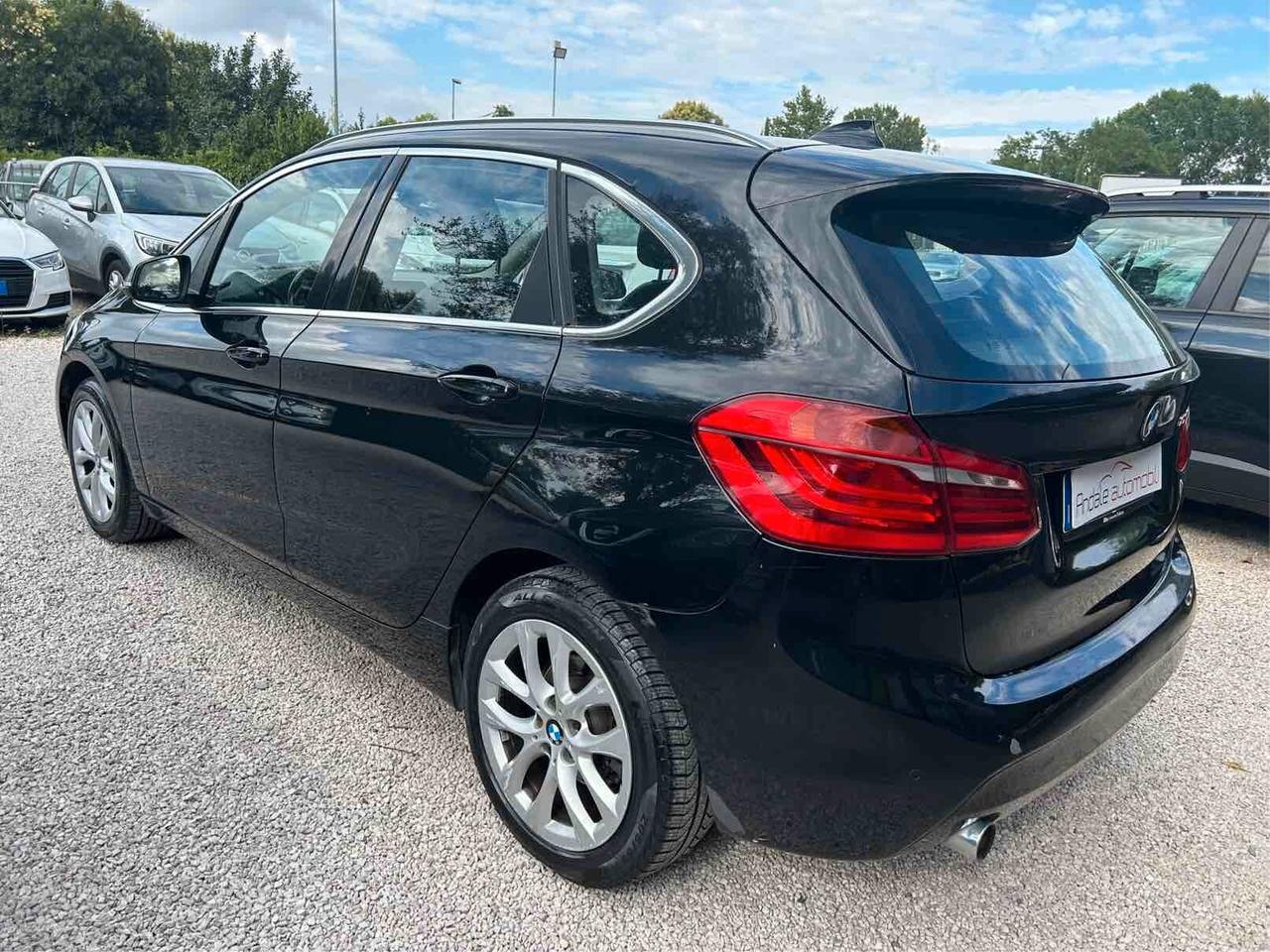 Bmw 218d Active Tourer Luxury TETTO NAVI