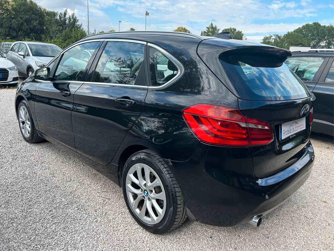 Bmw 218d Active Tourer Luxury OUTLET