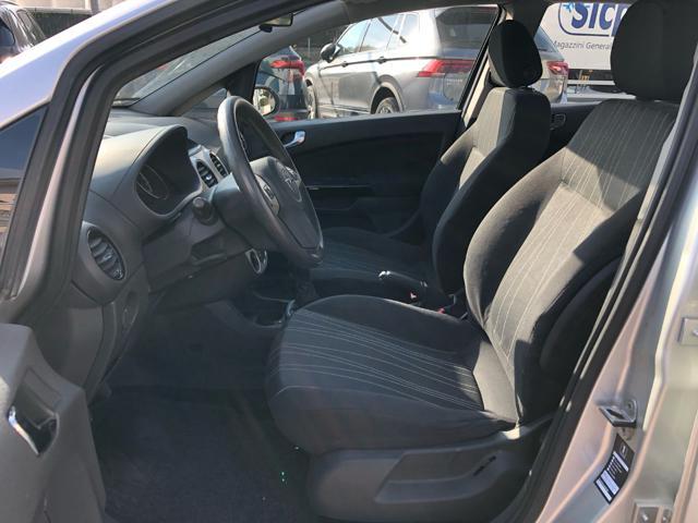 OPEL Corsa 1.2 5 porte Club OK NEOPATENTATI