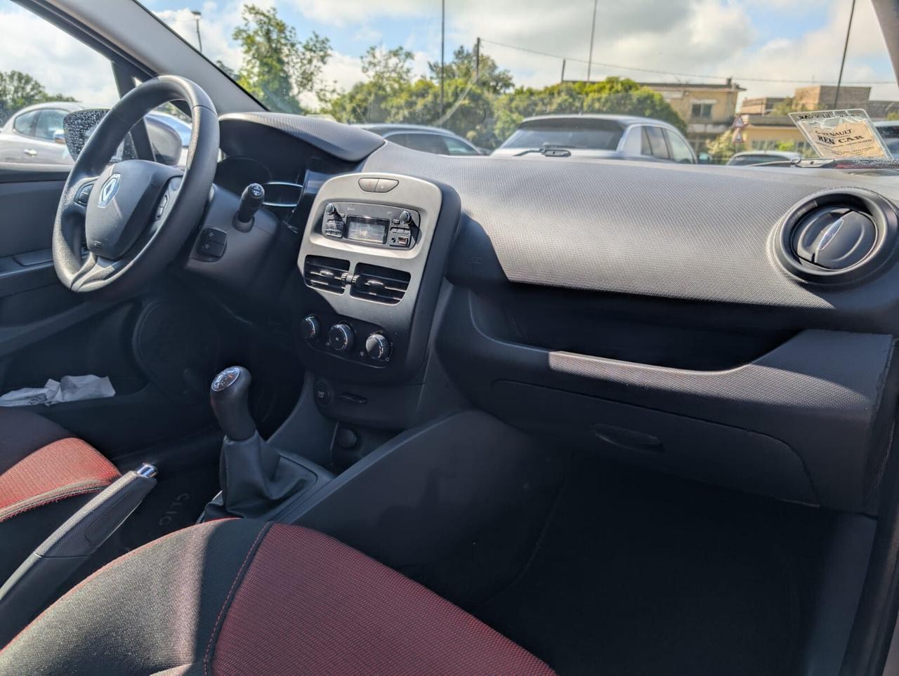 Renault Clio 1.5 dCi 8V 75CV 5 porte Live