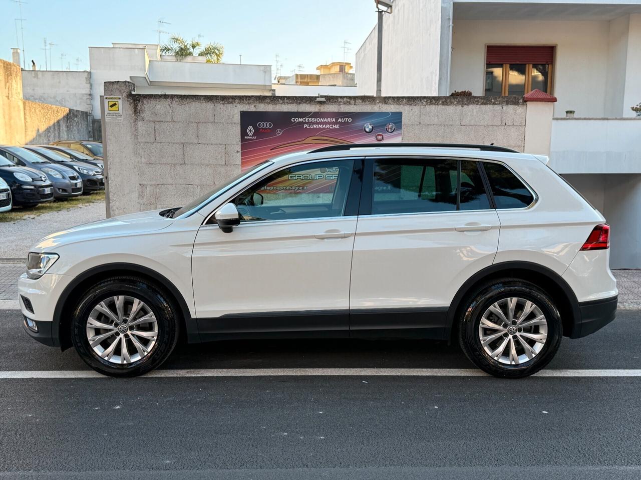 Volkswagen Tiguan 1.6 TDI 116CV CARPLAY - 2017