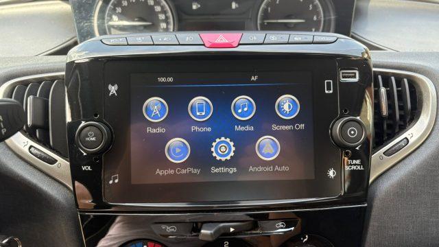 LANCIA Ypsilon 1.0 FF 5 porte S&S Hybrid Gold ** X NEOPATENTATI**