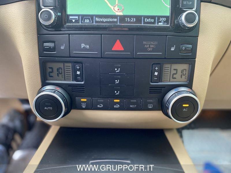 Volkswagen Touareg 2.5 R5 TDI DPF tiptronic