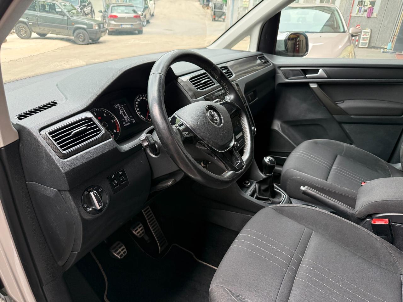 Volkswagen Caddy 2.0 TDI 122 CV 4MOTION Alltrack