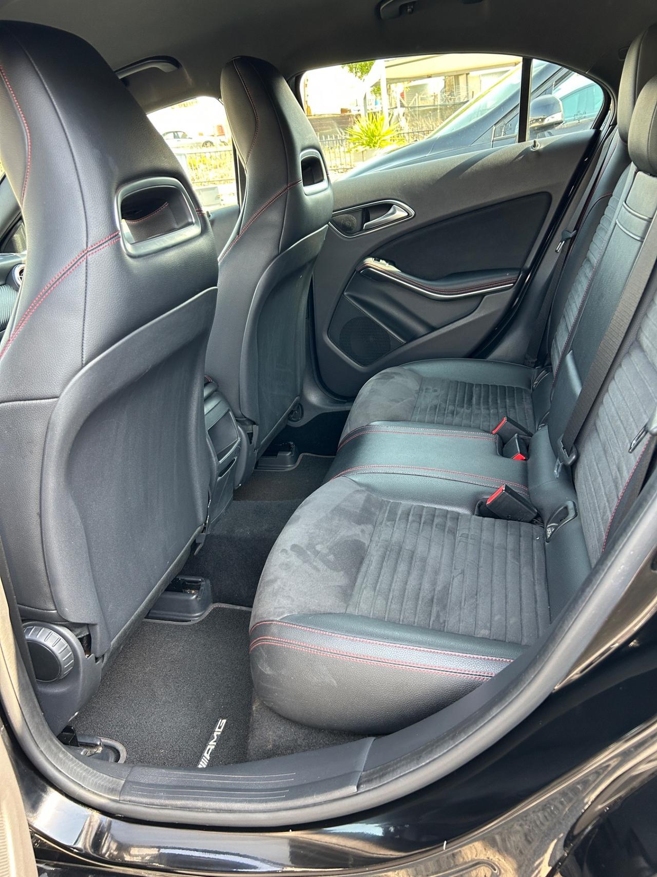 Mercedes-benz A 200 d Automatic 4Matic Premium