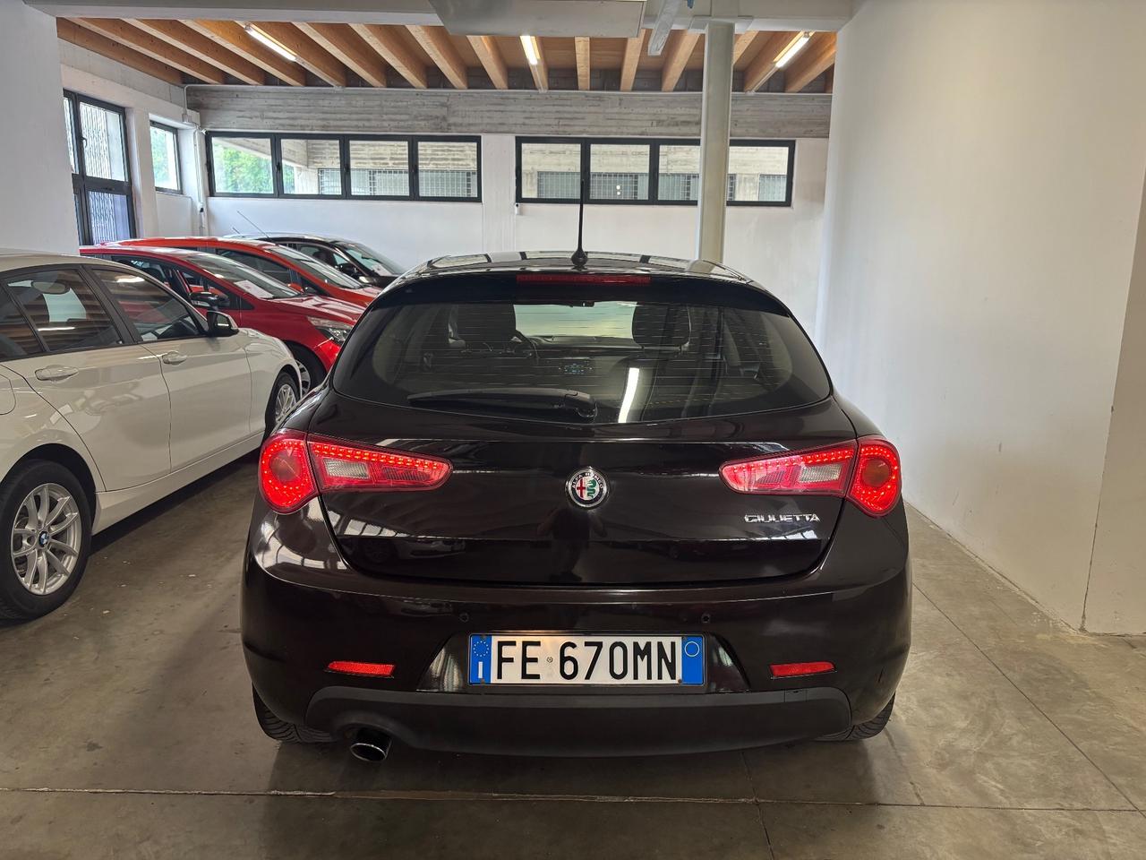 Alfa Romeo Giulietta 1.6 JTDm AUT. |OK NEOPATENTATI |