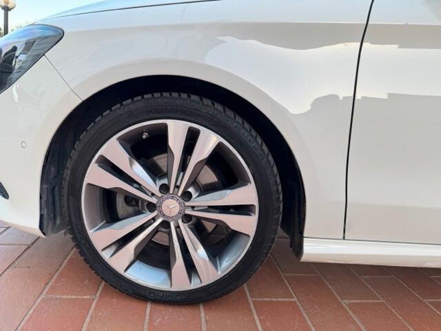 Mercedes-benz CLA 180 d Premium