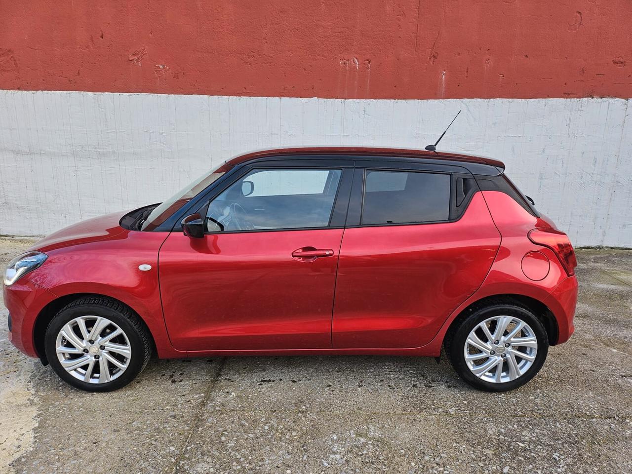 Suzuki Swift 1.2 Hybrid Top