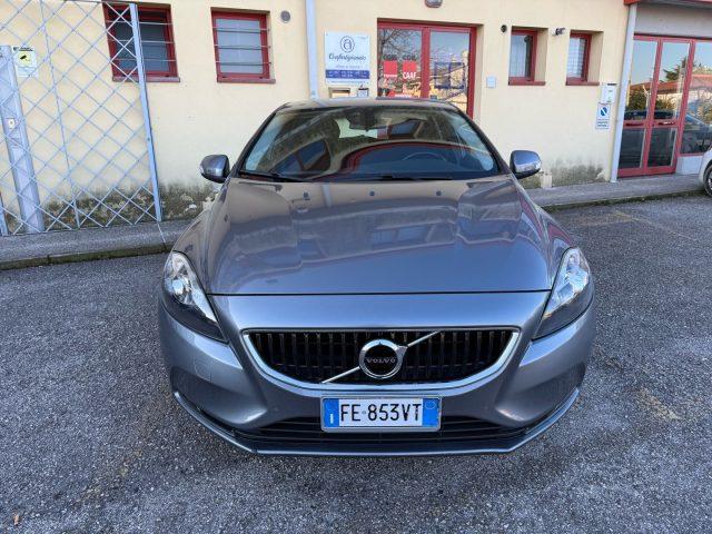 VOLVO V40 D2 120CV Geartronic Momentum