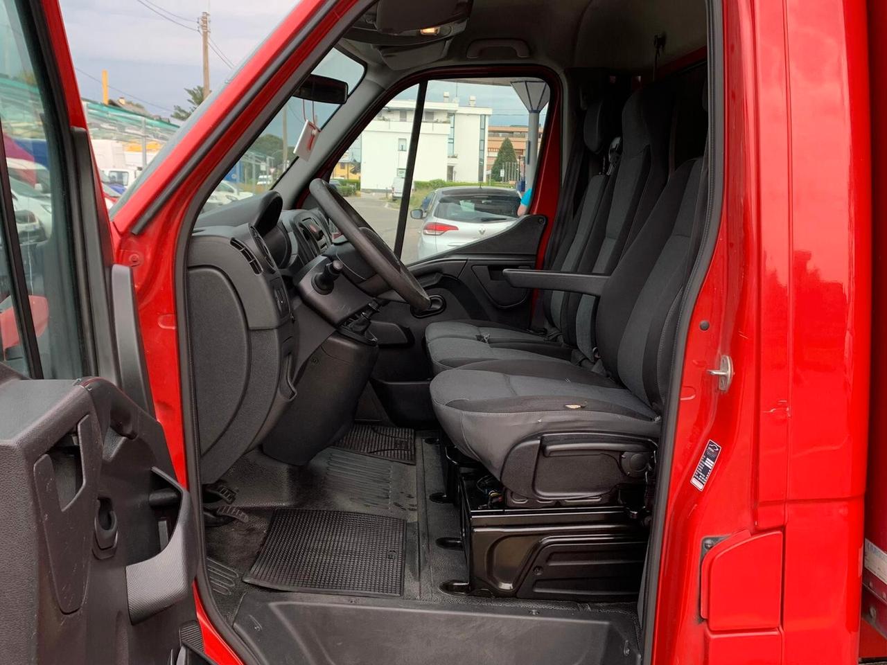 Renault Master T35 2.3 dCi/165 TP PL Cabinato Twin Turbo S&S