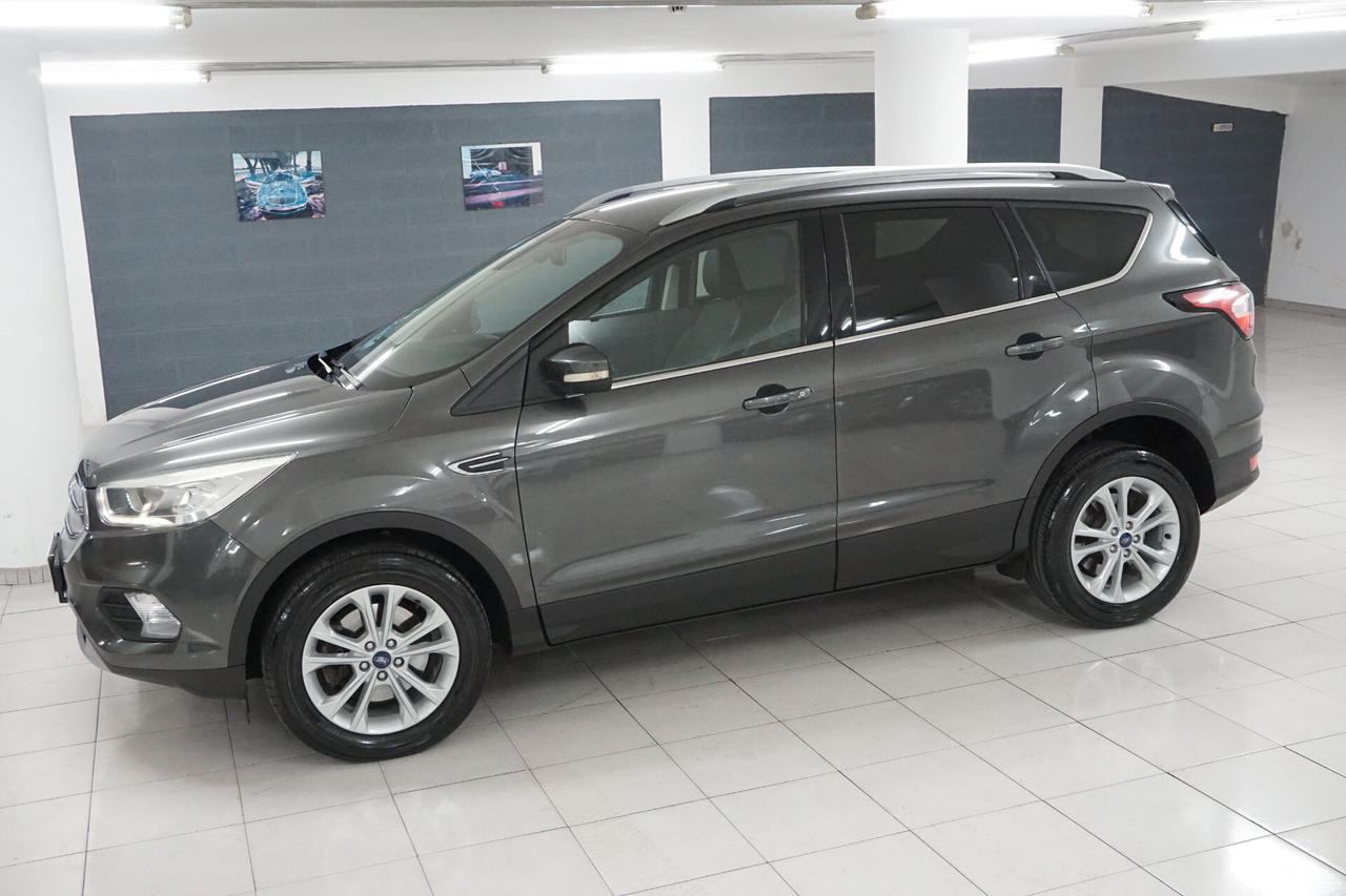 Ford Kuga 2.0 TDCI 150 CV S&S 2WD Titanium